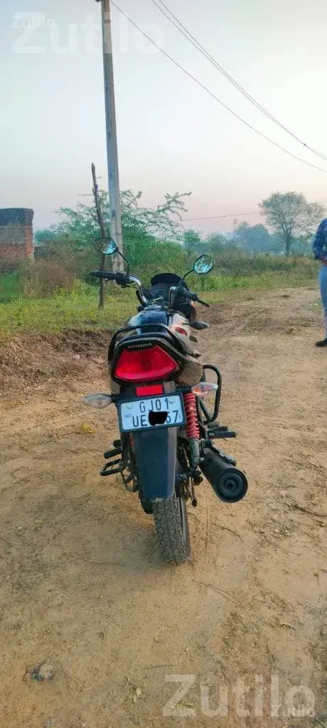 2018 Honda Shine Motorcycle - બાઇક્સ - અમદાવાદ શહેર - Image 2
