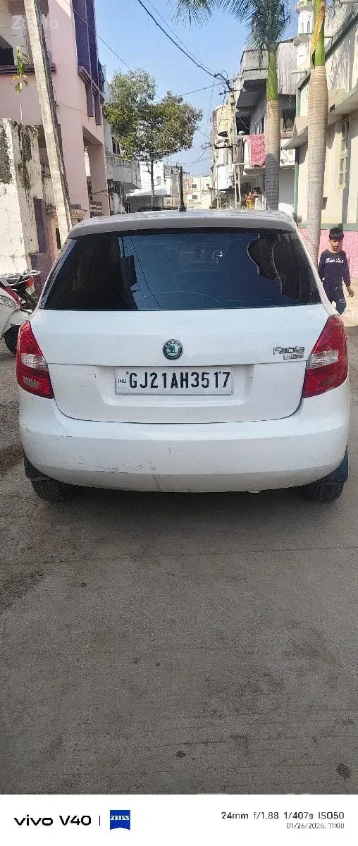 Skoda Fabia 2013 Used Car for Sale - કાર - કોડીનાર - Image 2
