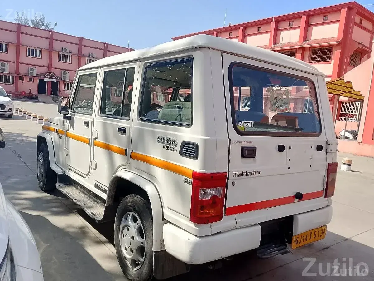 Mahindra Bolero Power Plus SLE 2018 Car - કાર - લાલપુર - Image 2