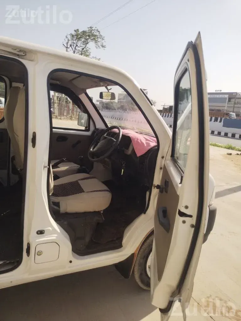Maruti Suzuki Eeco 2015 First Owner - કાર - સિદ્ધપુર - Image 3