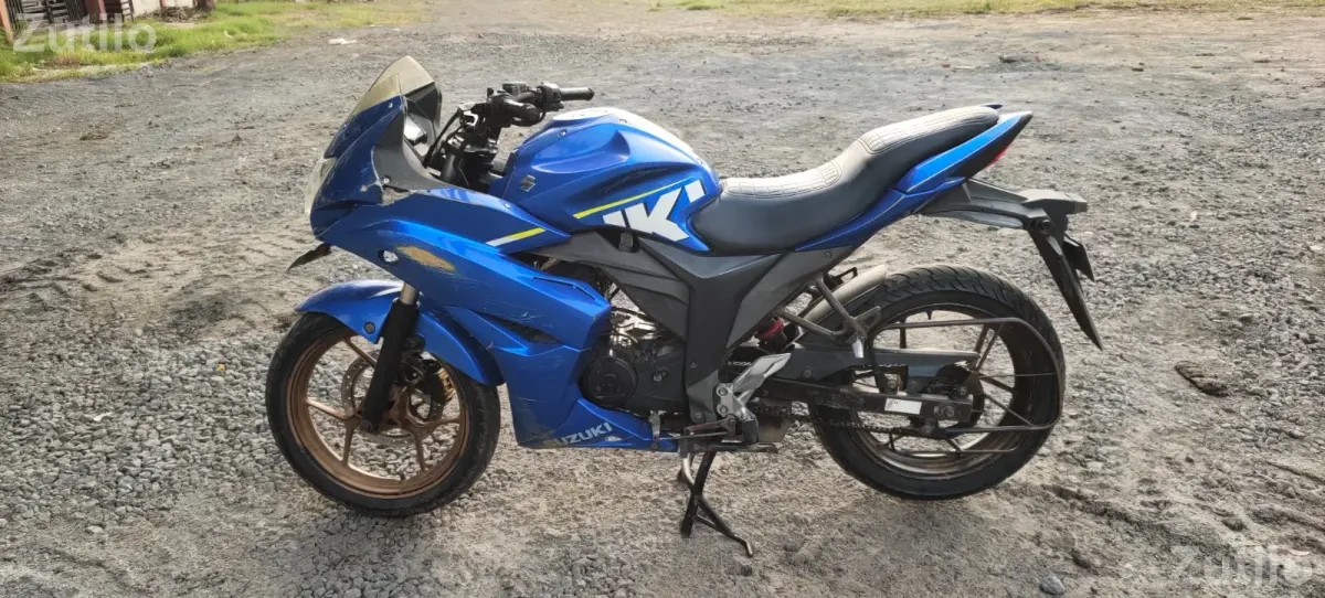 Suzuki Gixxer 2015 model 1 owner - Bikes - Vadodara City - Image 2