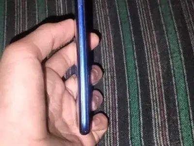Samsung Blue Android Smartphone Samsung Blue Android Smartphone