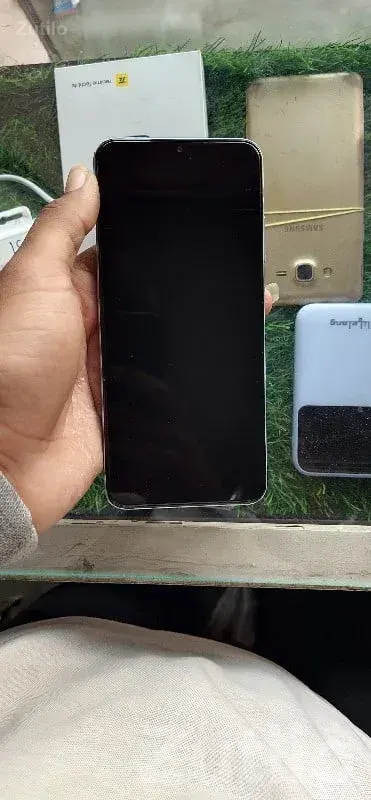 Samsung Galaxy A22 5G 8GB 128GB (Cracked) - મોબાઇલ ફોન - ભાણવ - Image 3
