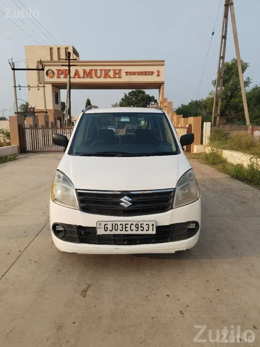 White WagonR VXI – Reliable Family Car - કાર - મેન્ડરડા - Image 2