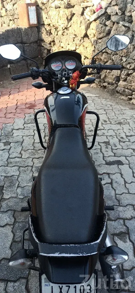 Honda Dream Yuga 2016 Bike for Sale - બાઇક્સ - કેશોદ - Image 3