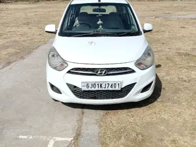 i10. i10.