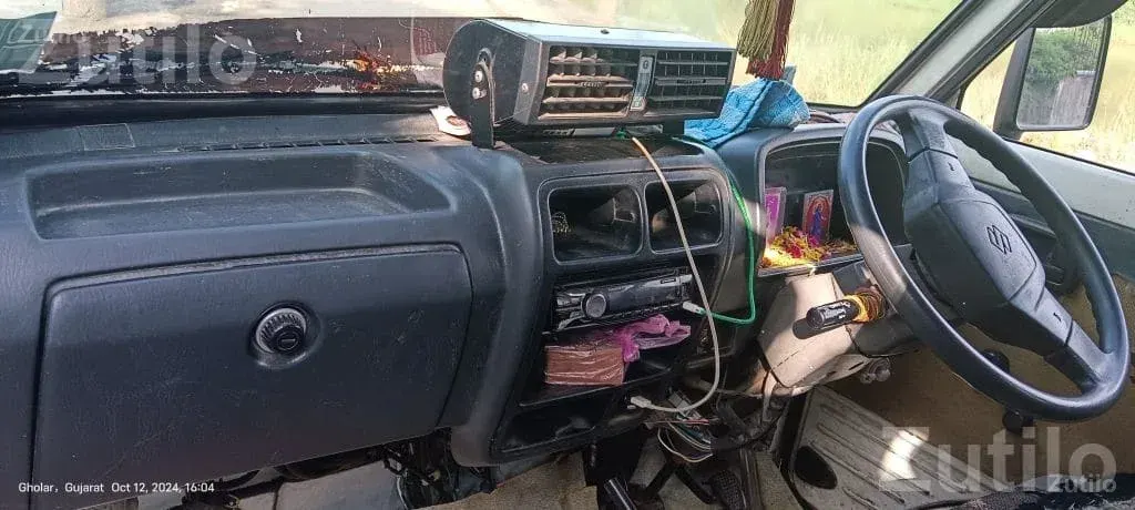 2010 Maruti Suzuki Omni CNG Petrol Van - વેન્સ - ચીખલી - Image 4