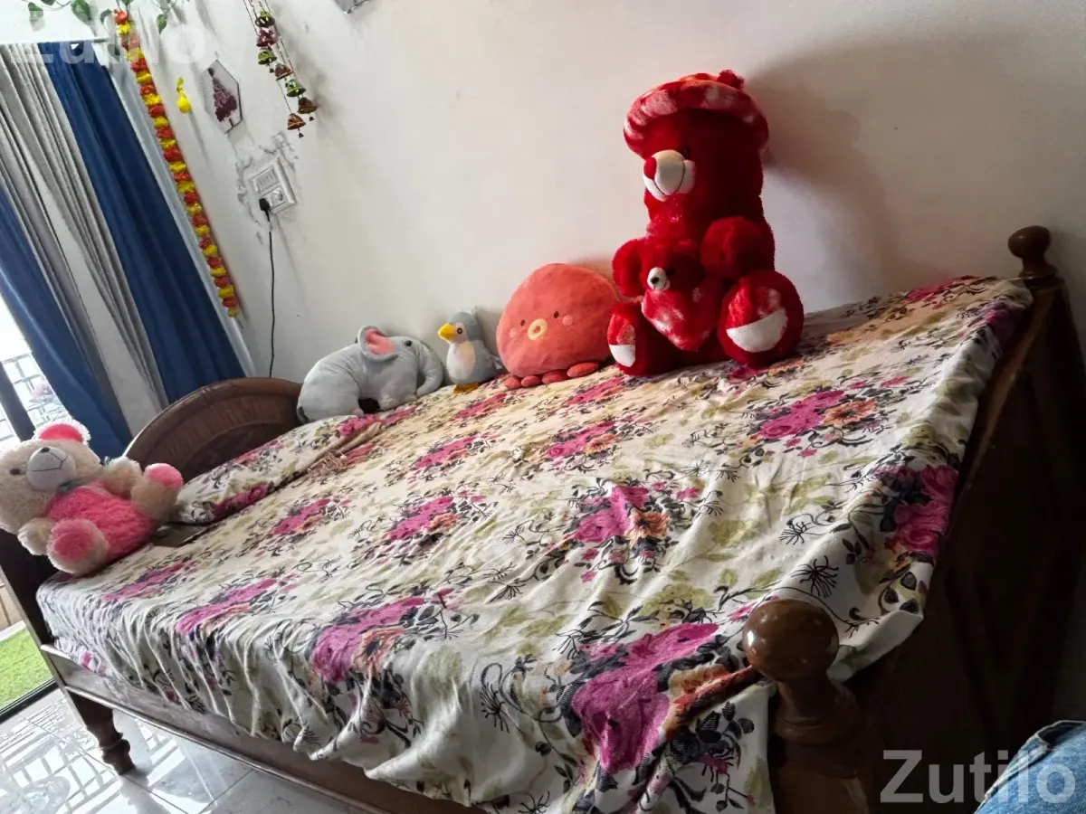 Double bed 6x4 - Beds & Mattresses - Ahmedabad City - Image 4
