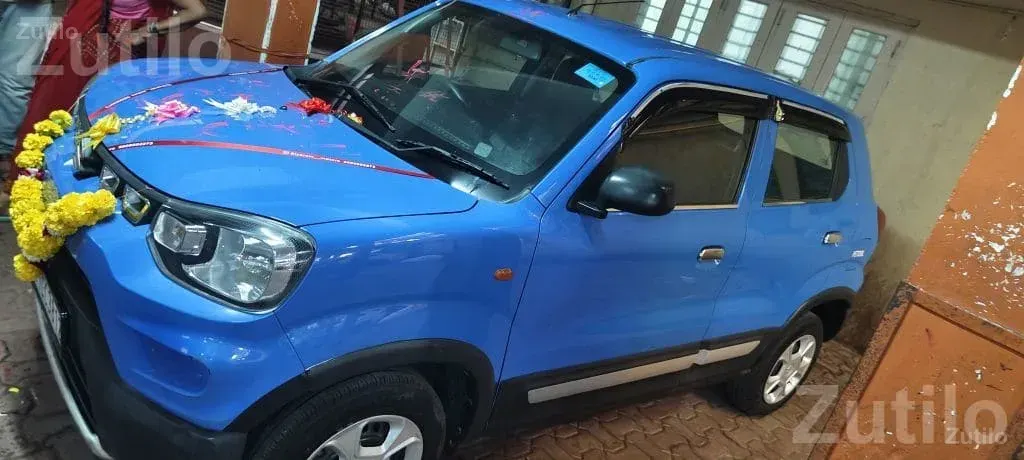 2022 Maruti Suzuki S-Presso Petrol Car - કાર - સુરત શહેર - Image 2