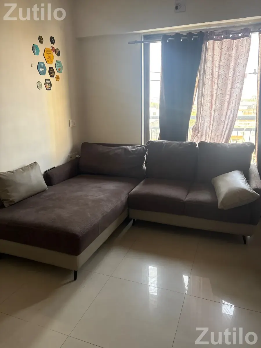 Sofa set - સોફા સેટ અને કાઉચ - અમદાવાદ શહેર - Image 2