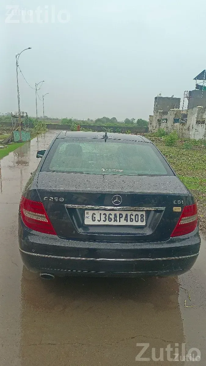 Mercedes-Benz 2012 Black Sedan Car - Cars - Junagadh City - Image 3