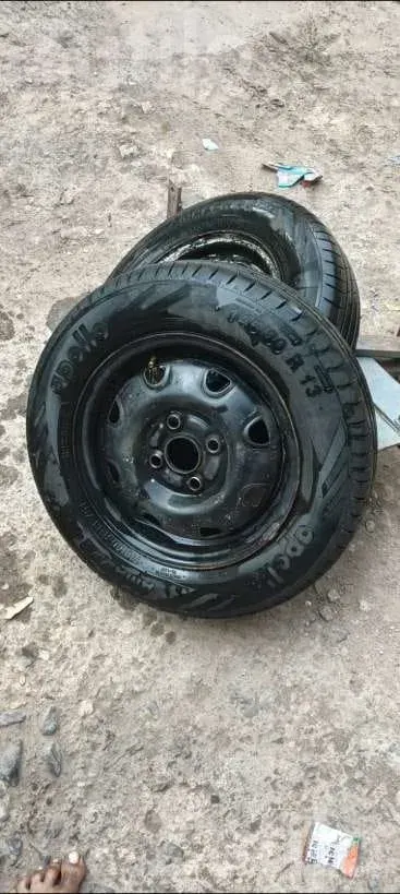 Apollo Car Tyres with Steel Rims Pair - ઓટો પાર્ટ્સ - લીંબડી - Image 3