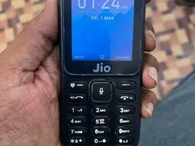 Jio F271i 4G Keypad Phone Black Jio F271i 4G Keypad Phone Black