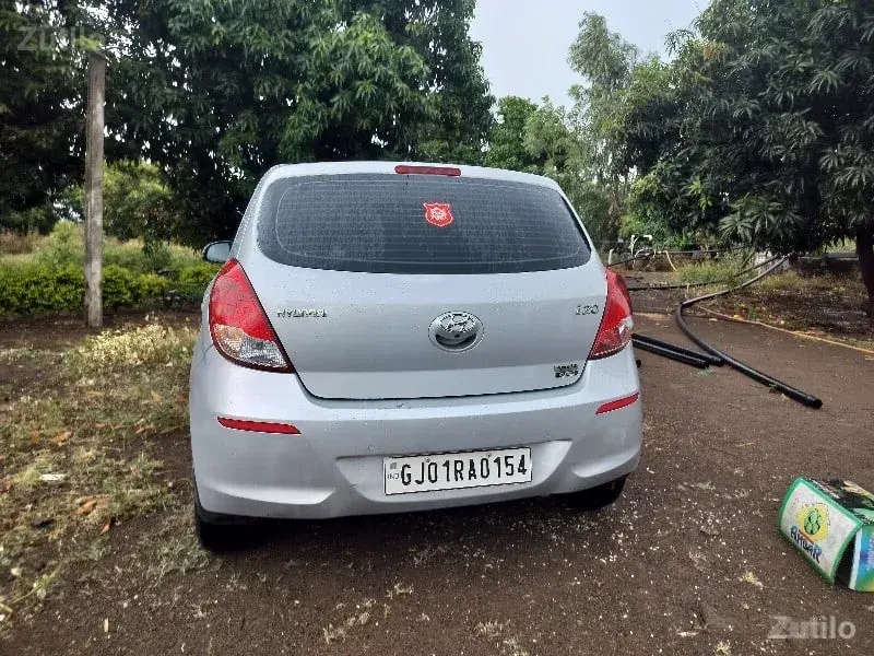 i 20 - Cars - Una - Image 3