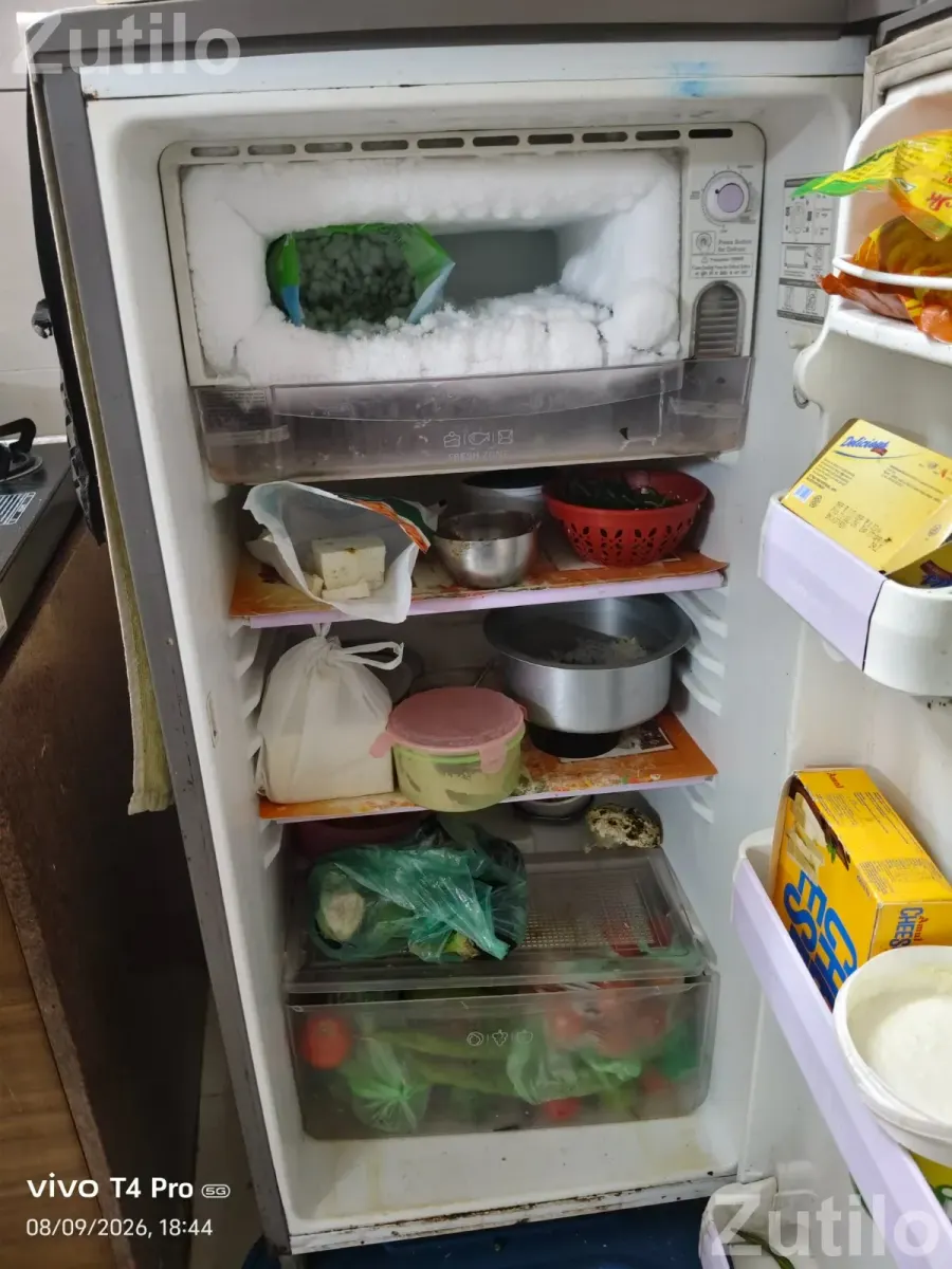 LG Refrigerator - Refrigerators - Ahmedabad City - Image 3