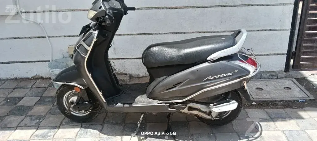 2019 Scooter for Sale with Insurance and Fitness - બાઇક્સ - વડોદરા શહેર - Image 4