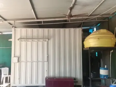 Cabin container