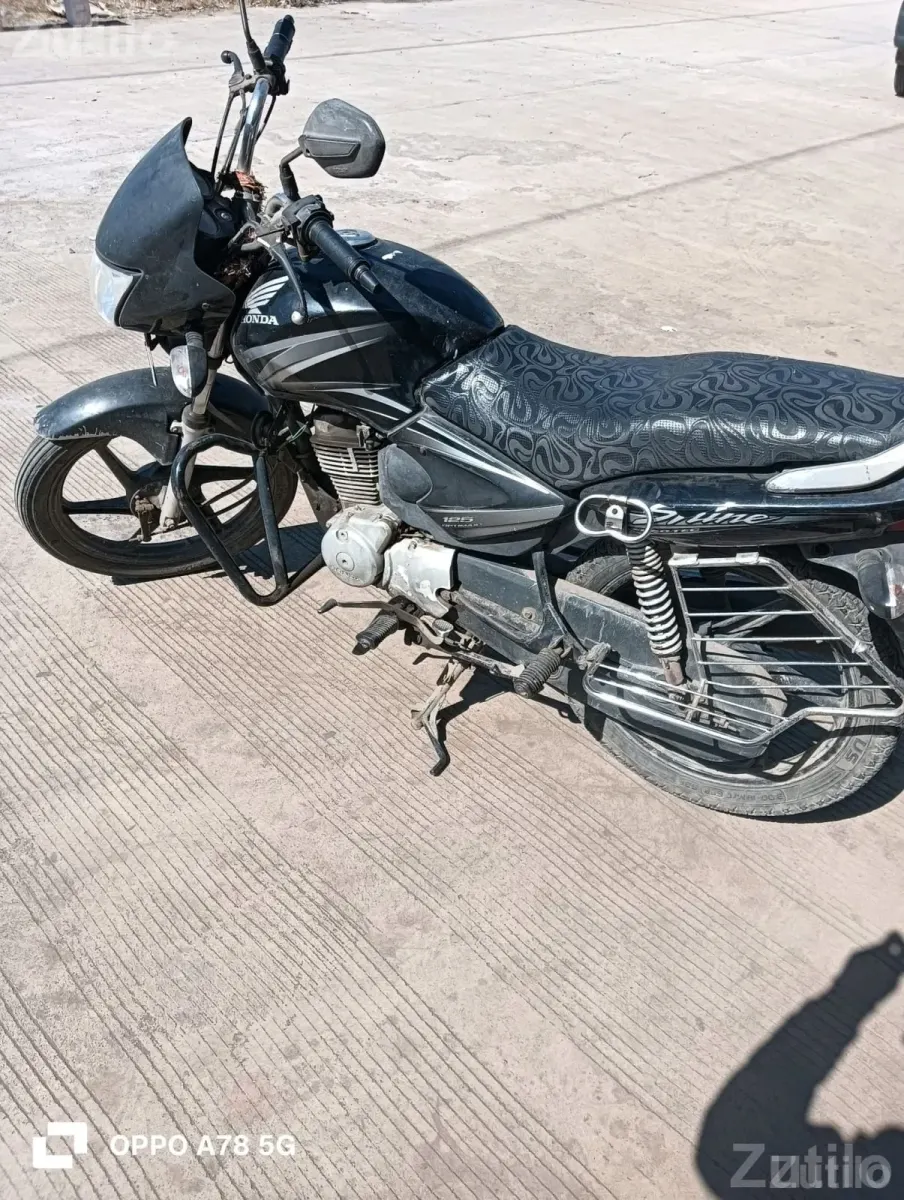 Hero Honda Shine 2009 Motorcycle - Bikes - Gondal - Image 2