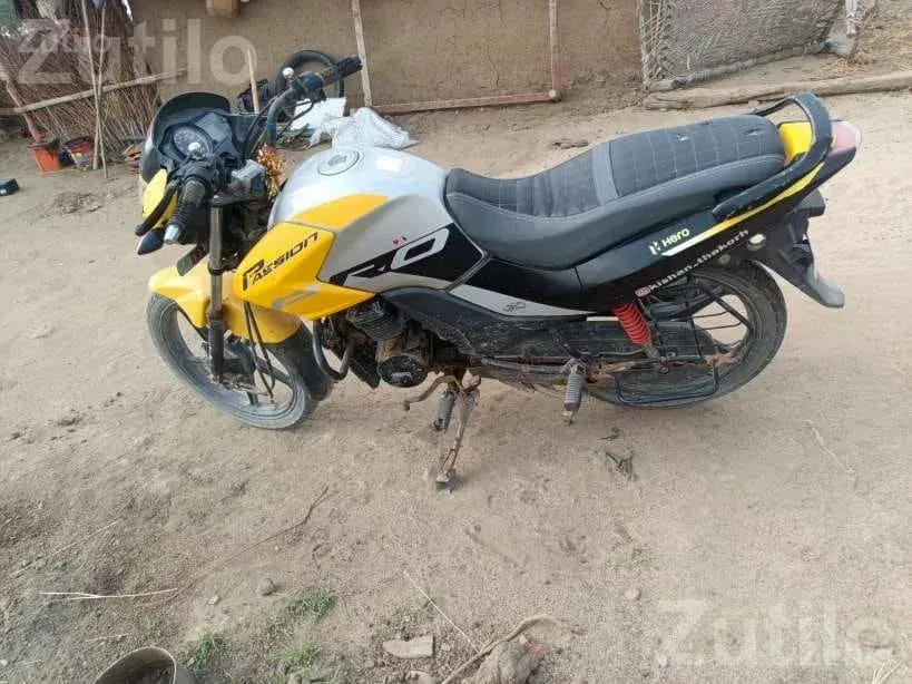 Yellow Black Motorcycle, Complete Setup - Bikes - Sami - Image 3