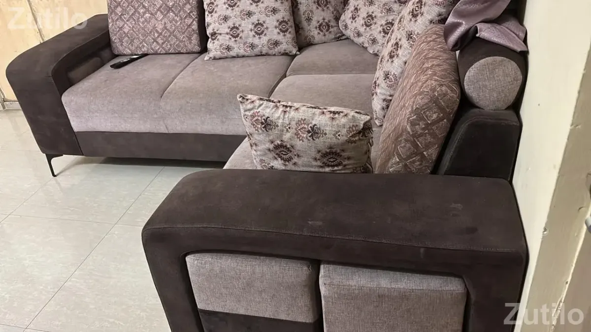 6 seater sofa - સોફા સેટ અને કાઉચ - અમદાવાદ શહેર - Image 3