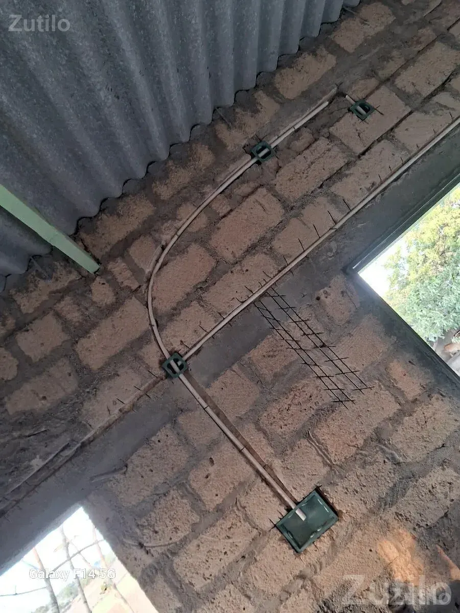 Electrician or Helper Job in Sutrapada - Electrician / Plumber - Sutrapada - Image 2
