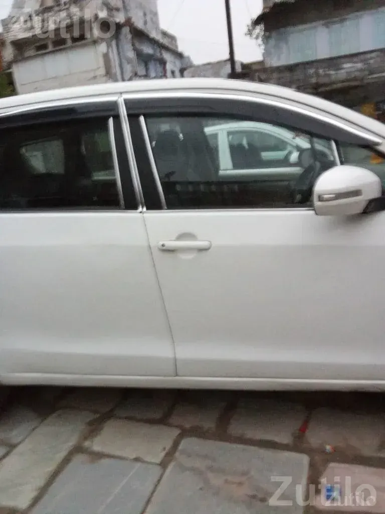 Maruti Suzuki Ertiga 2016 CNG Petrol - કાર - દસ્ક્રોઇ - Image 5