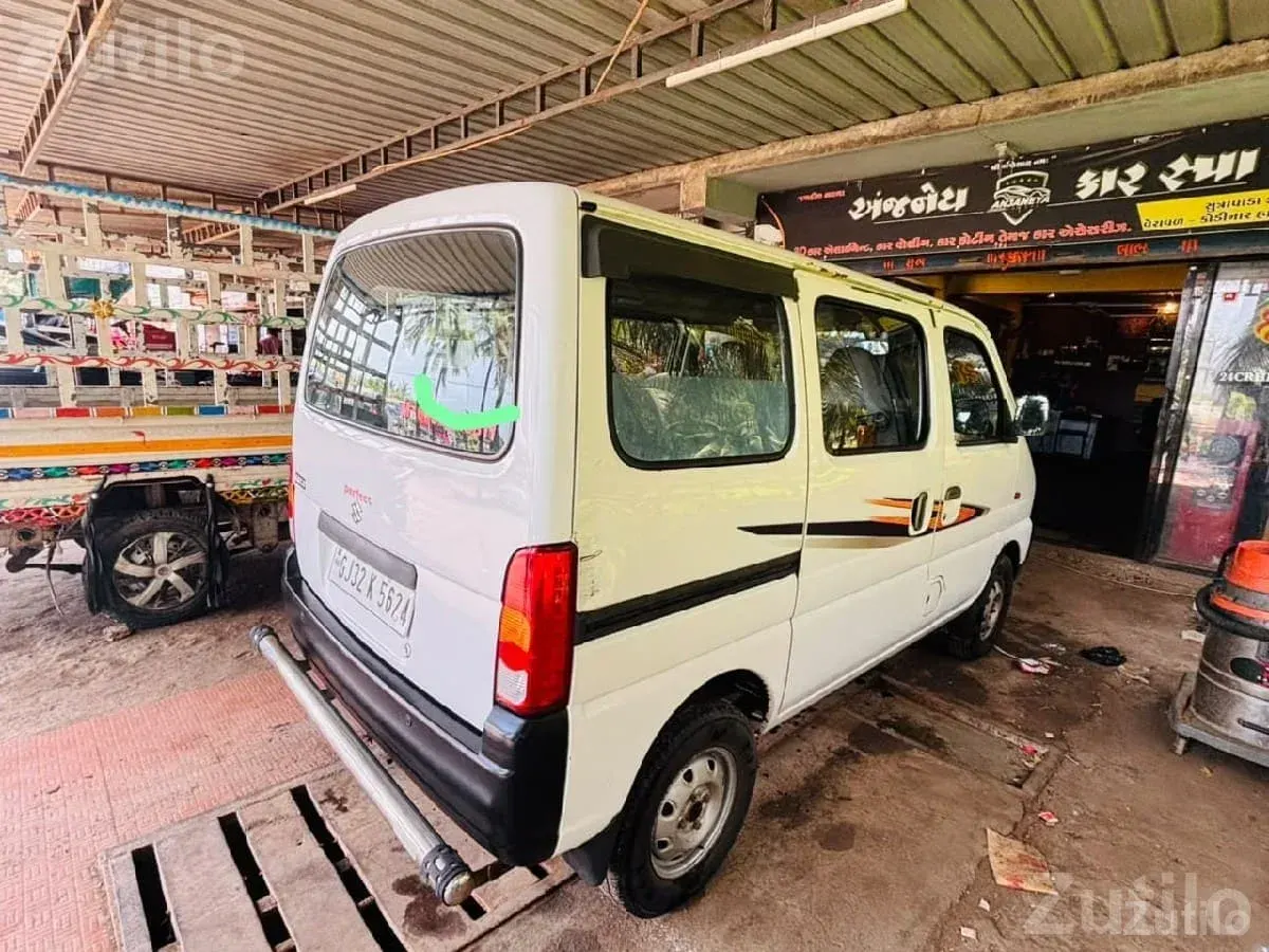 2022 Maruti Eeco 5 Seater CNG Petrol - Vans - Jamnagar City - Image 3