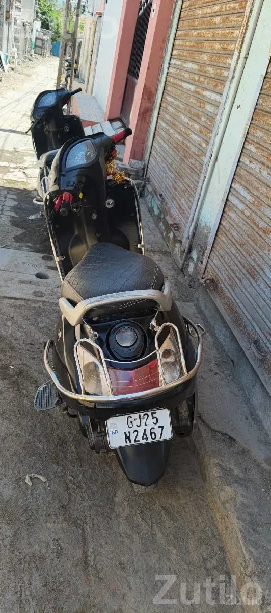 2016 TVS Jupiter Black Scooter - Bikes - Porbandar City - Image 3