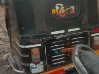 Black Passenger Auto Rickshaw for Sale
