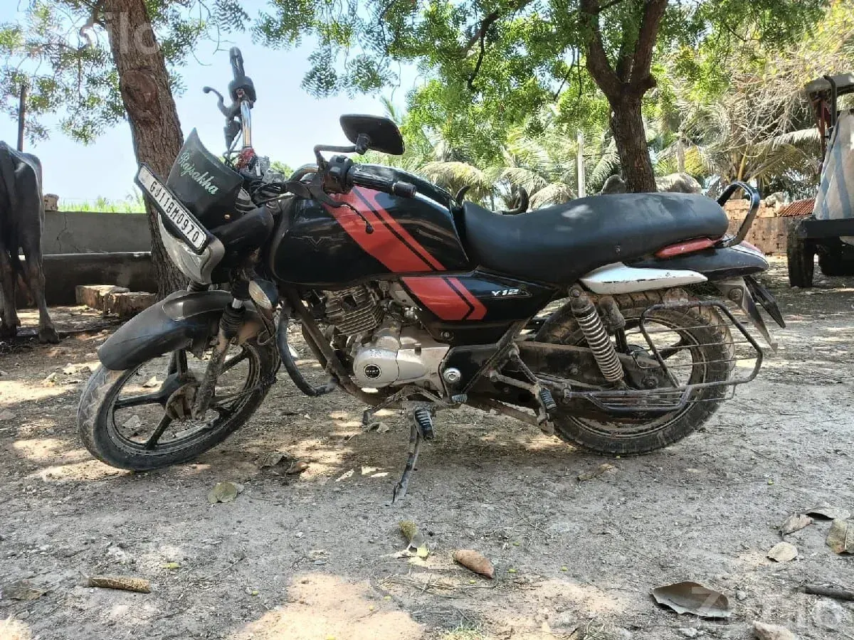 Bajaj V 15 2018 Motorcycle - બાઇક્સ - માંગ્રોળ - Image 3
