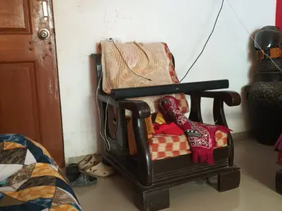 Wooden sofa set 3+2