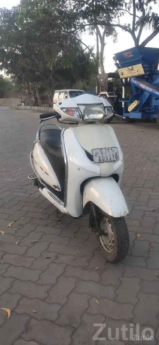Honda Activa 2014 scooter in good condition - બાઇક્સ - વંથલી - Image 3