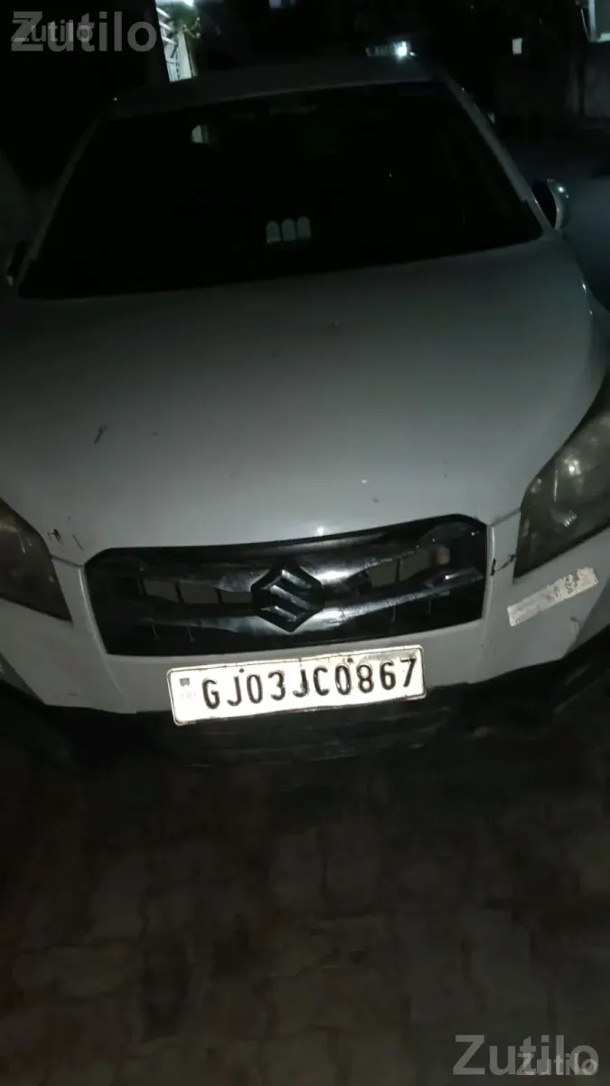 White Maruti Suzuki Ertiga Diesel Car - Cars - Lodhika - Image 2