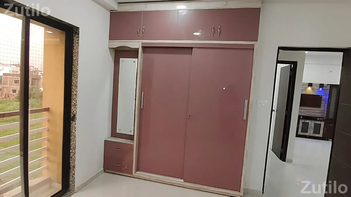 2 BHK SEMI FURNISHED FLAT FOR SALE - ઘર વેચાણ માટે - વડોદરા શહેર - Image 4