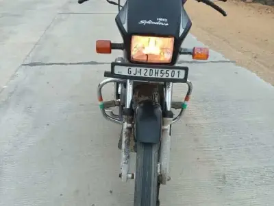 Hero HF Deluxe 2016 Bike in Good Condition