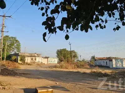લીલાખાથી જેટપુર રોડ ટચ પ્લોટ, ગોંડલ