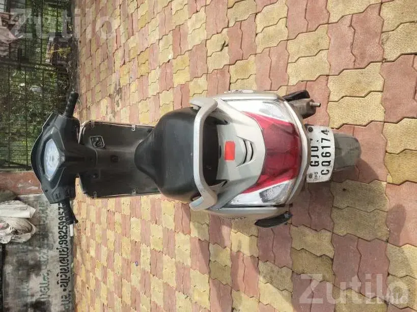 Honda Activa 5G 2018/19 Second Owner - બાઇક્સ - આણંદ - Image 2