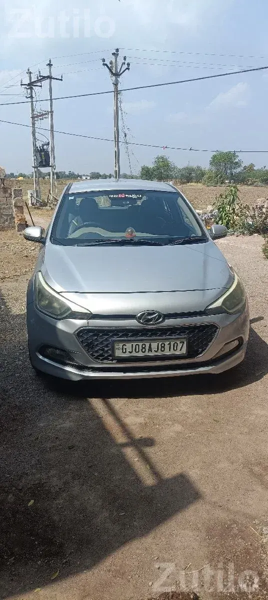 Hyundai i20 Elite 2014 Diesel Manual - Cars - Porbandar City - Image 3