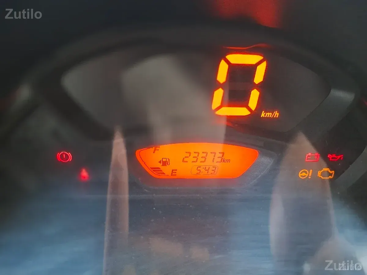 Maruti Suzuki s-presso vxi petrol - Cars - Keshod - Image 5