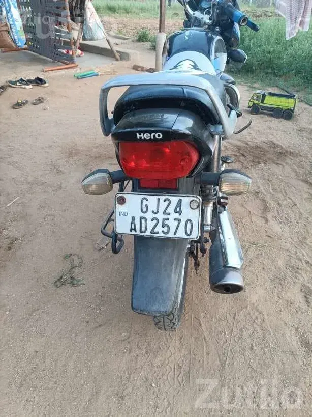 2016 Hero HF Deluxe Motorcycle - Bikes - Palanpur - Image 2
