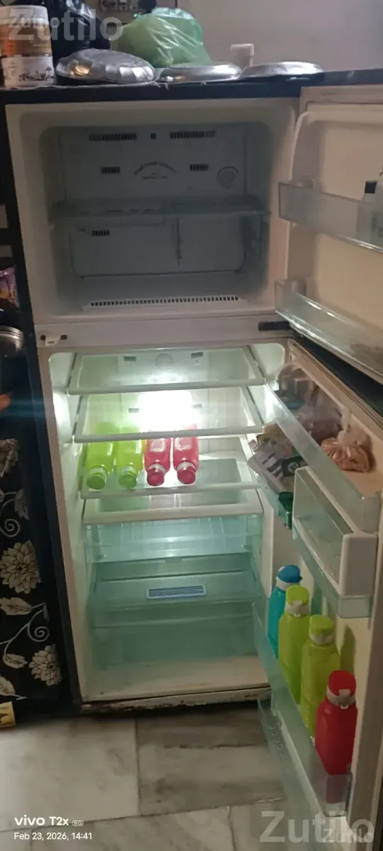 Samsung Double Door 4 Star Refrigerator - Refrigerators - Daskroi - Image 4