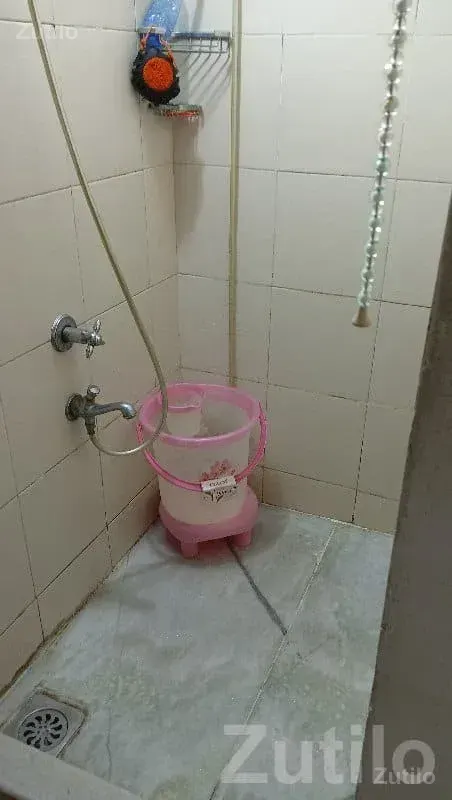 4 BHK House for Sale with Parking - ઘર વેચાણ માટે - કલાવડ - Image 2