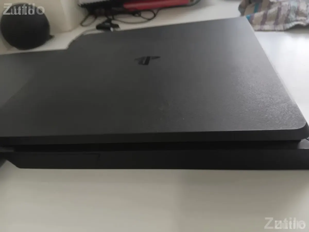 PS4 Slim 1TB (Mint Condition) + Controller + Games – ₹26,000 - ગેમિંગ કન્સોલ - અમદાવાદ શહેર - Image 3