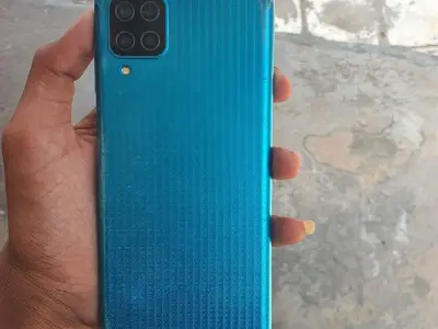 મોબાઇલ વેચવાનો છે મોબાઇલ વેચવાનો છે
