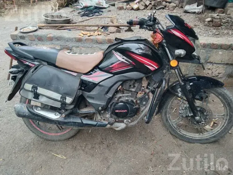 2017 Honda SP Shine Self Start Bike - Bikes - Savarkundla - Image 2