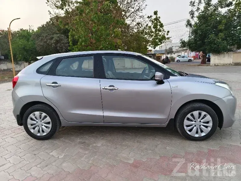 2016 Maruti Baleno Diesel – Silver Hatchback - Cars - Bhanvad - Image 2