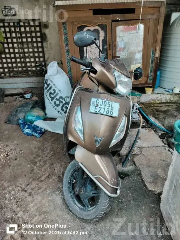 2014 TVS Jupiter Scooter with New Tyres - બાઇક્સ - ધોરાજી - Image 4