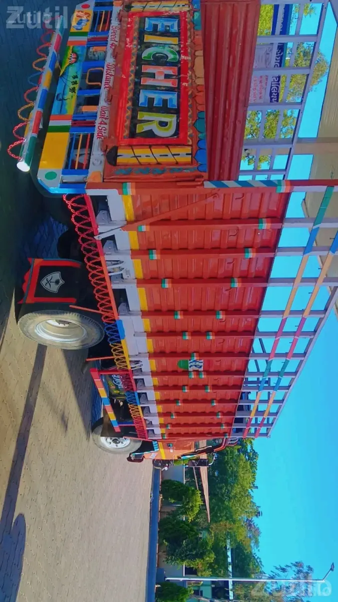 Eicher 1075 Truck 2017 Model - Trucks & Lorries - Godhra - Image 3