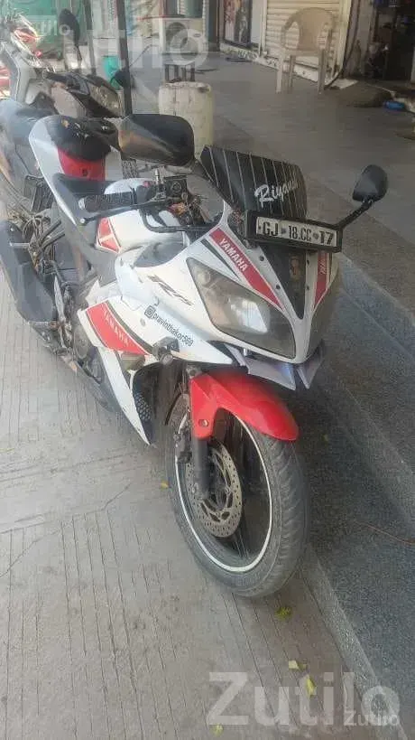 Yamaha R15 2013 Bike - બાઇક્સ - અમદાવાદ શહેર - Image 2