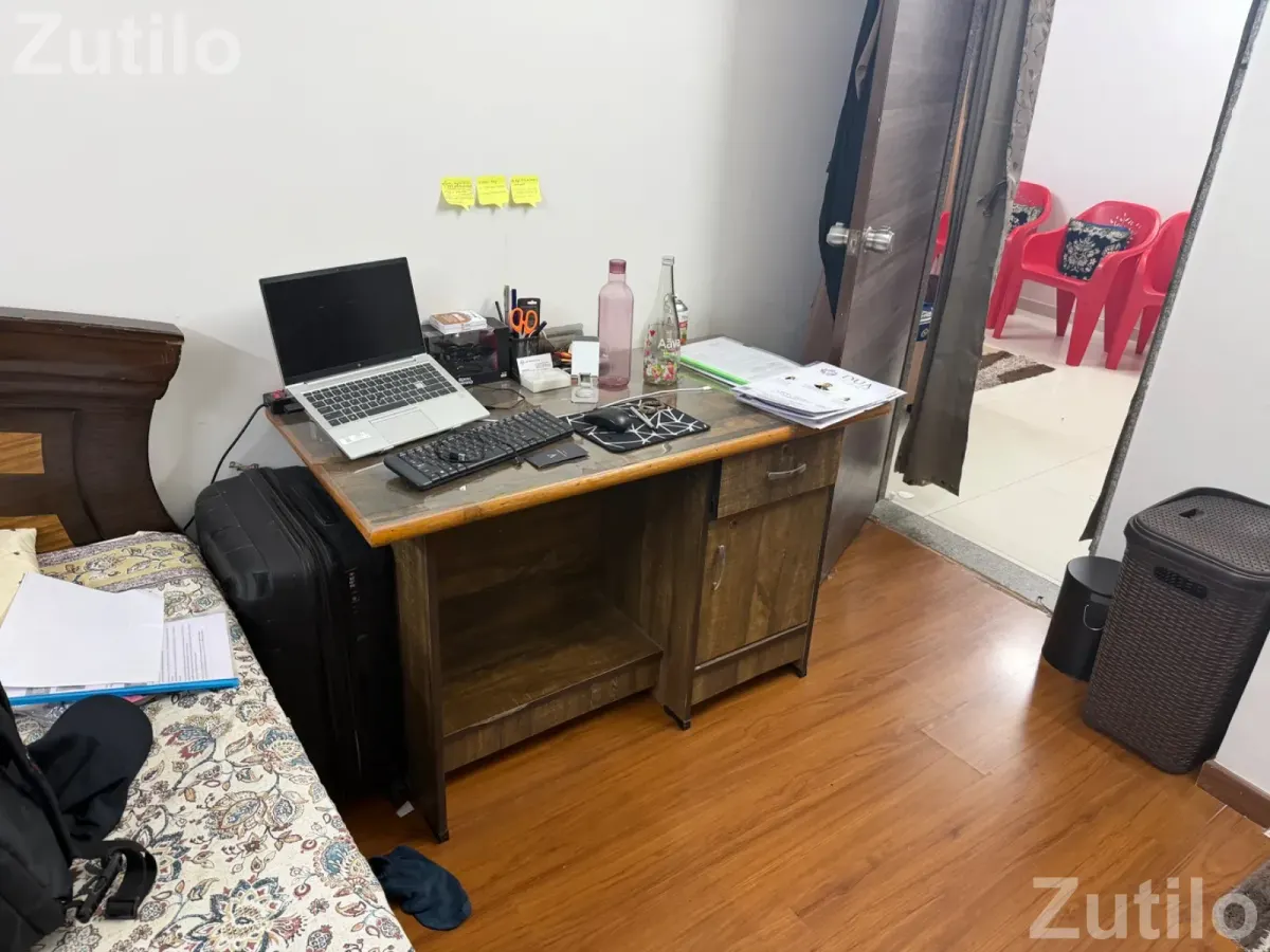 Study table - ડેસ્ક, ઓફિસ અને કોમર્શિયલ ફર્નિચર - અમદાવાદ શહેર - Image 2